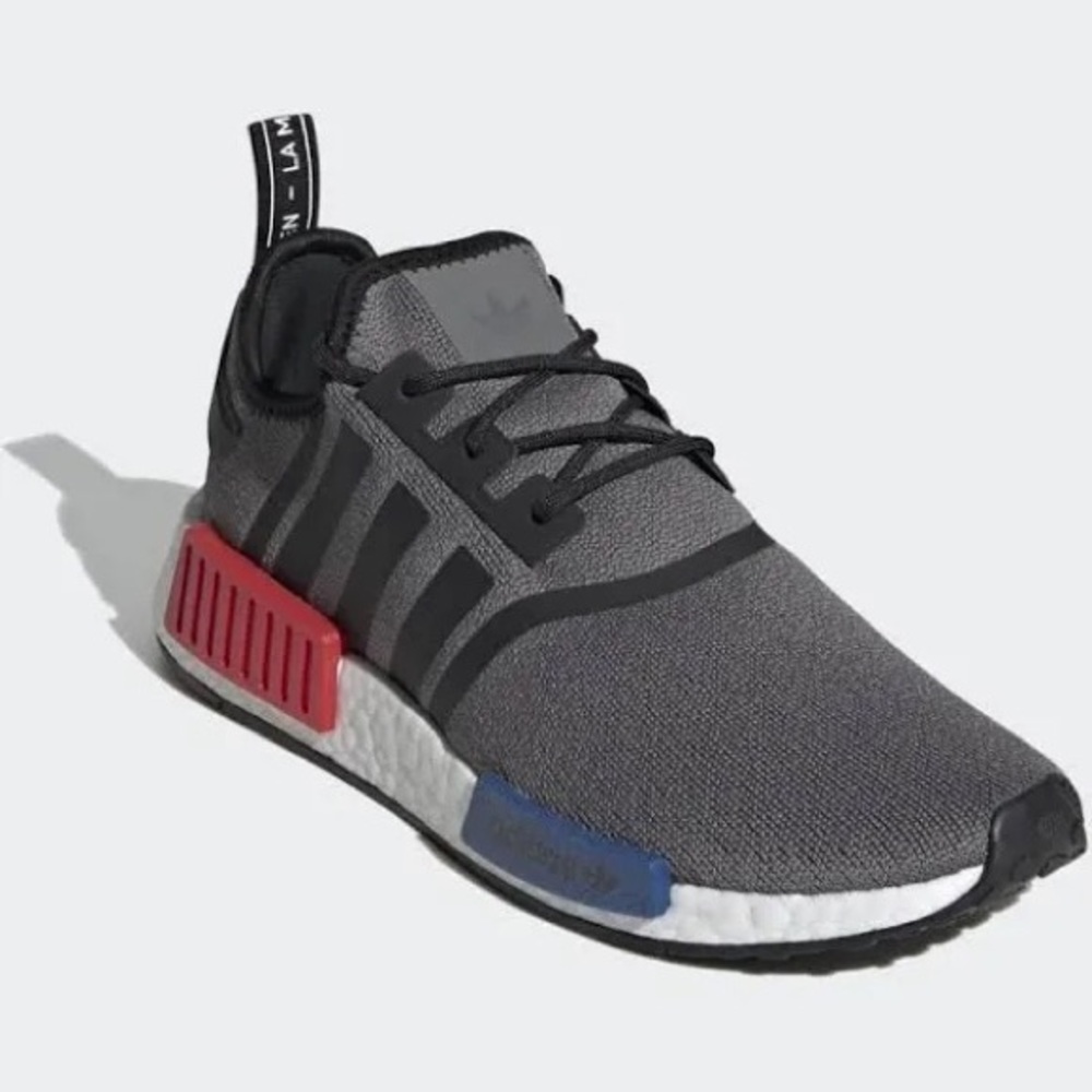 Men Adidas NMD_R1